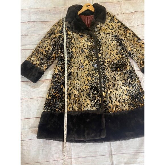 Vintage Union Mid Century Faux Fur Animal Print Button Front Coat. - XL - Picture 7 of 15